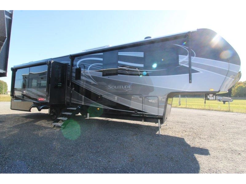 Grand Design Solitude 370dv 2027 alt