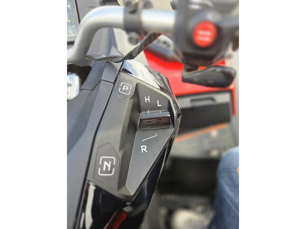 Cfmoto Cforce C6 2027 alt