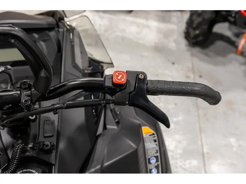 Ski-Doo GDVB TUNDRA LE 600 EFI 2027