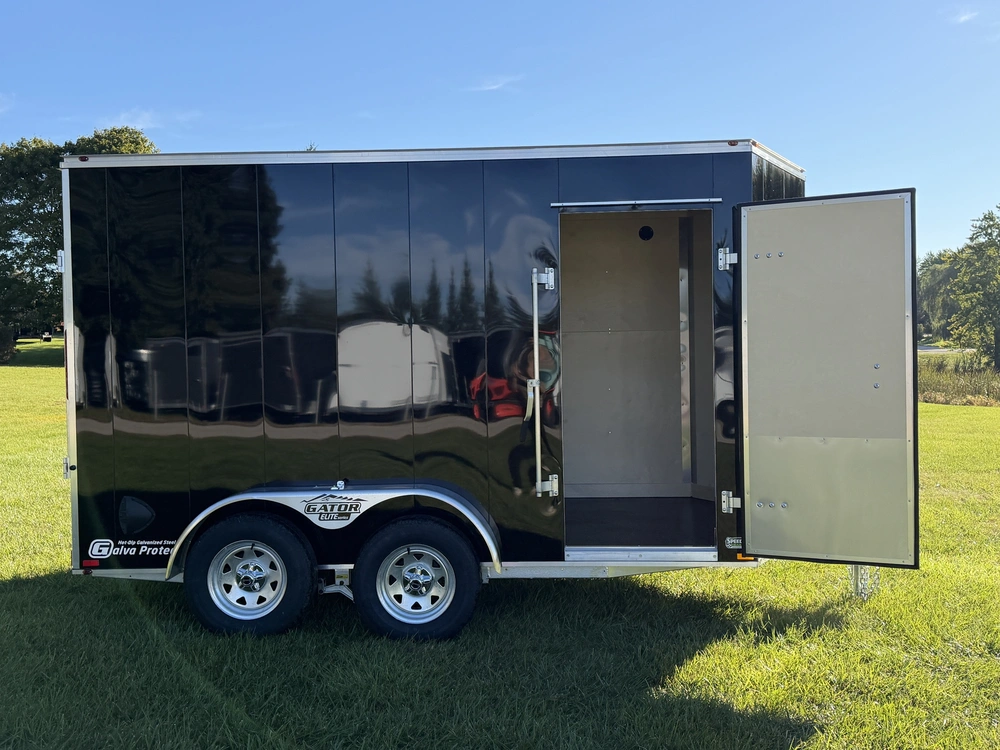 2027 Gator Galvanized Enclosed 6' X 12' Ta Ramp alt