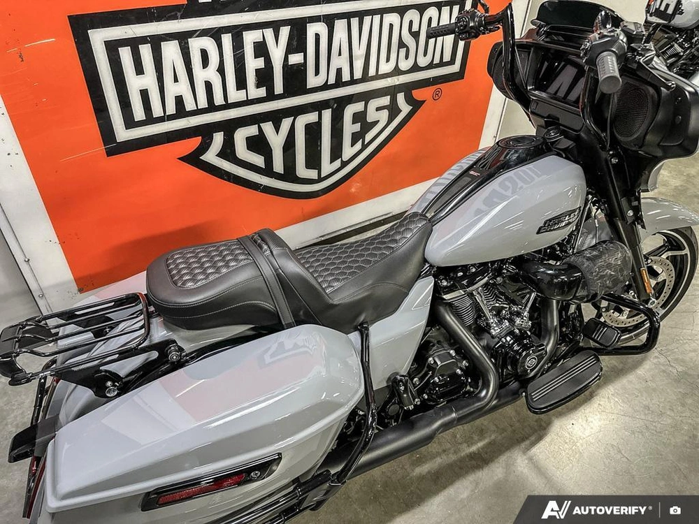 2026 Harley-davidson Street Glide alt