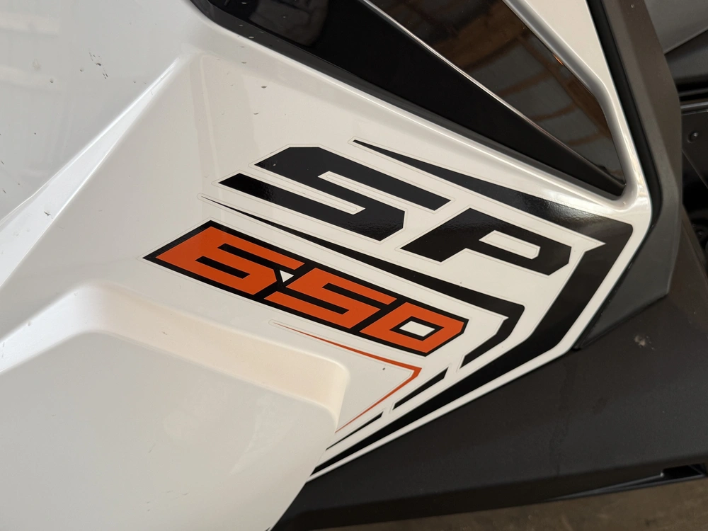 2027 Polaris 650 Indy Sp 137 Es