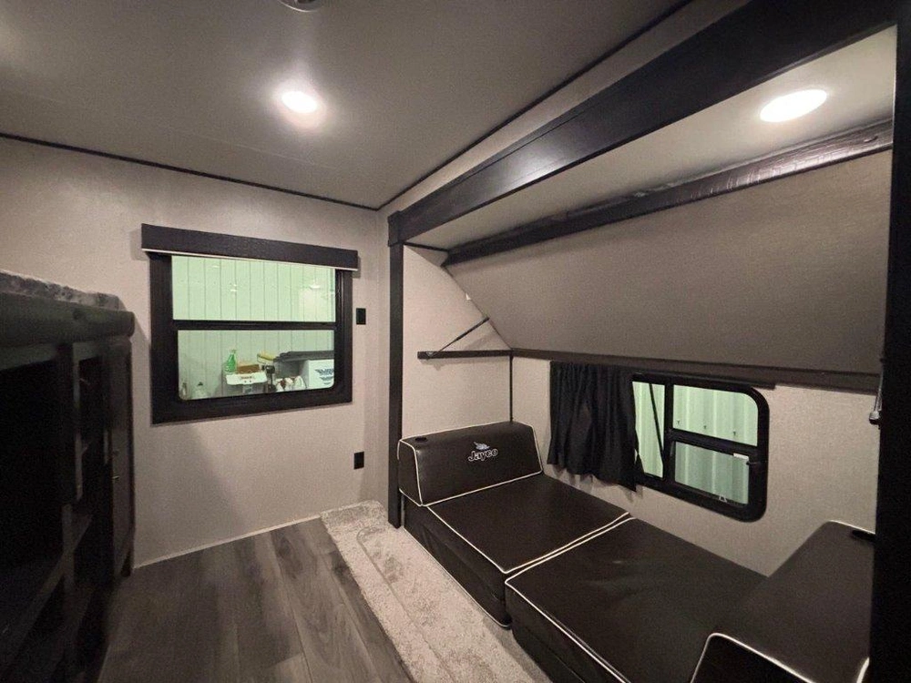 Jayco Jay Flight Slx 32bhds 2021 alt