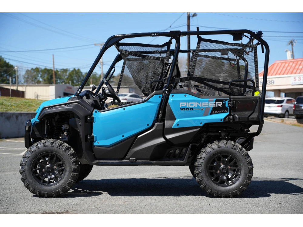 2025 Honda Pioneer 1000-5 Deluxe