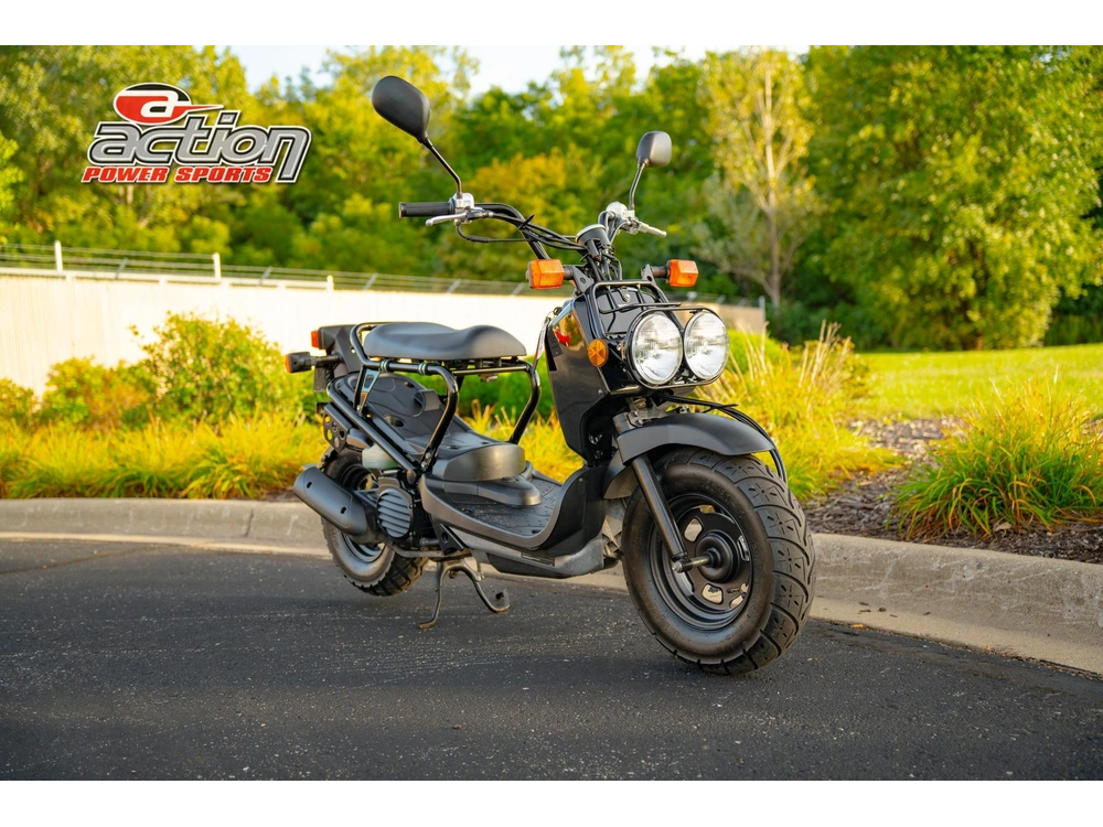 2016 Honda Ruckus alt