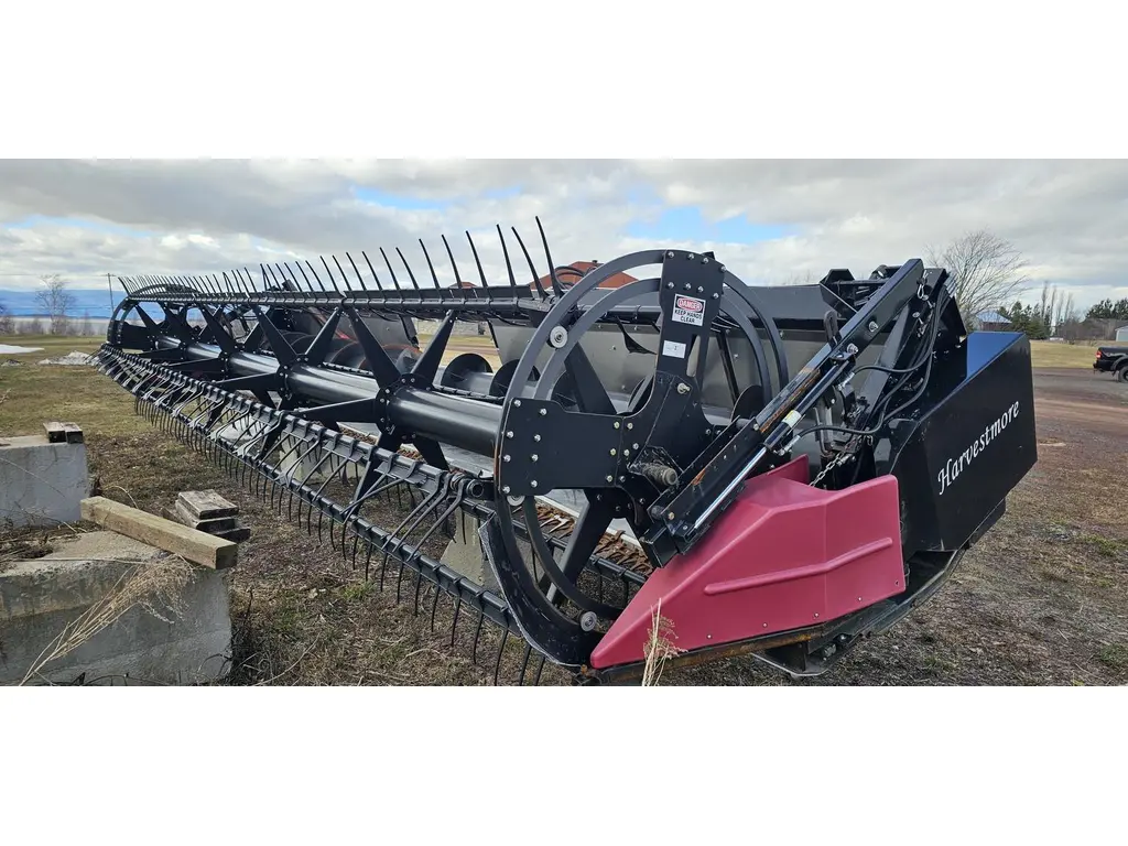 Harvestmore 725F 2012