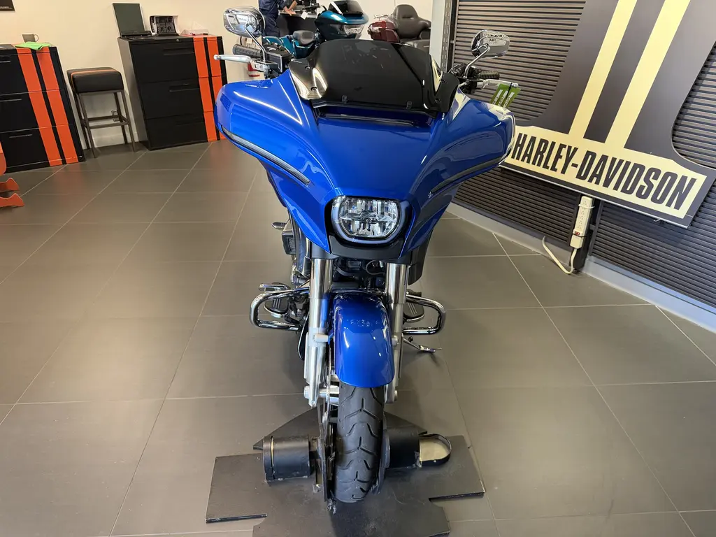 Harley-Davidson FLHX STREET GLIDEFLHX 2024