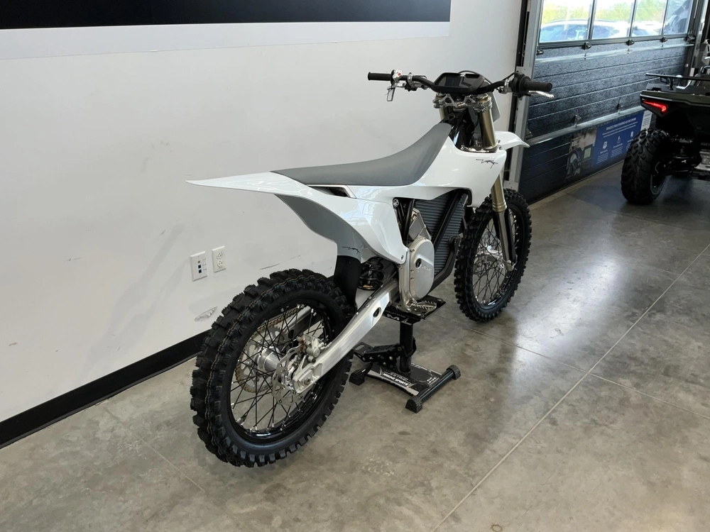 Stark Future Mx 1.2 2026 alt