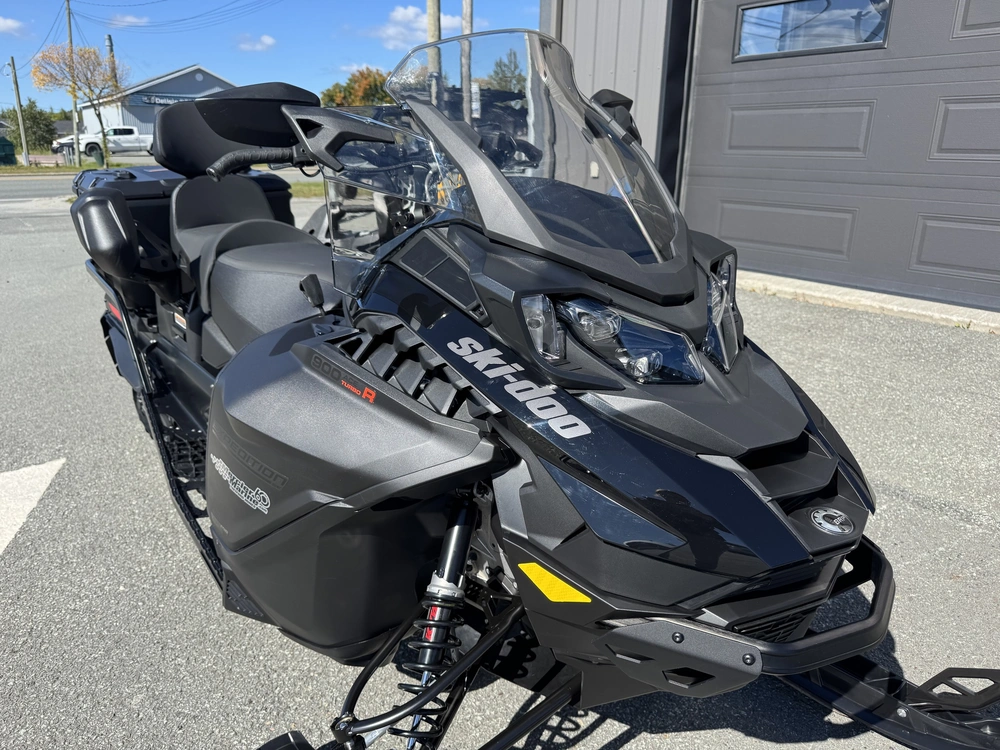 Ski-doo Expedition Se 20'' 900 Turbo R Touchscreen 10.25'' 2026 alt