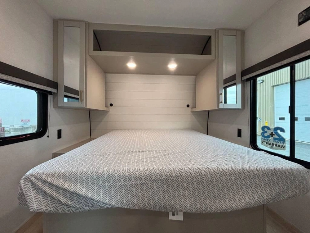 Jayco Jay Flight 380dqs 2027 alt
