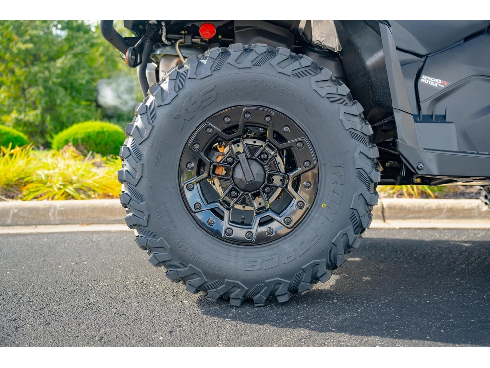 2027 Can-am Outlander Max Backcountry 1000r alt