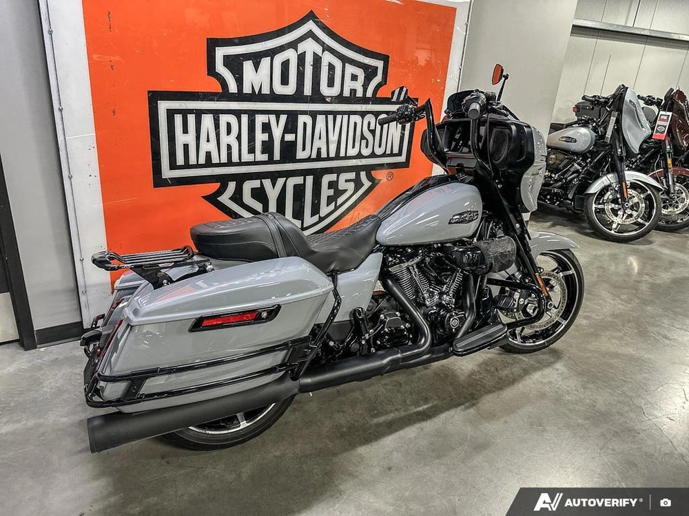 2026 Harley-davidson Street Glide alt