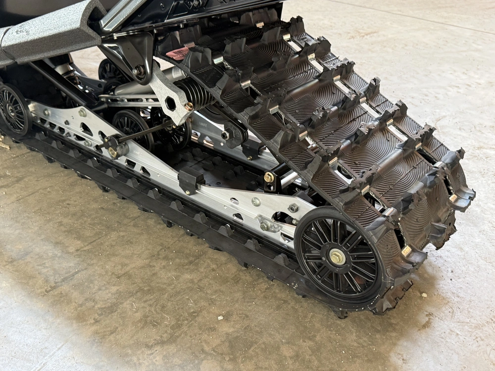 2027 Polaris 650 Indy Sp 137 Es