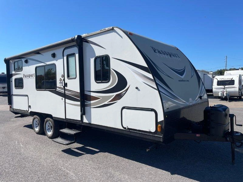 Keystone Rv Passport 239ml 2018 alt