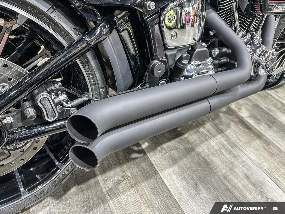 2026 Harley-davidson Breakout