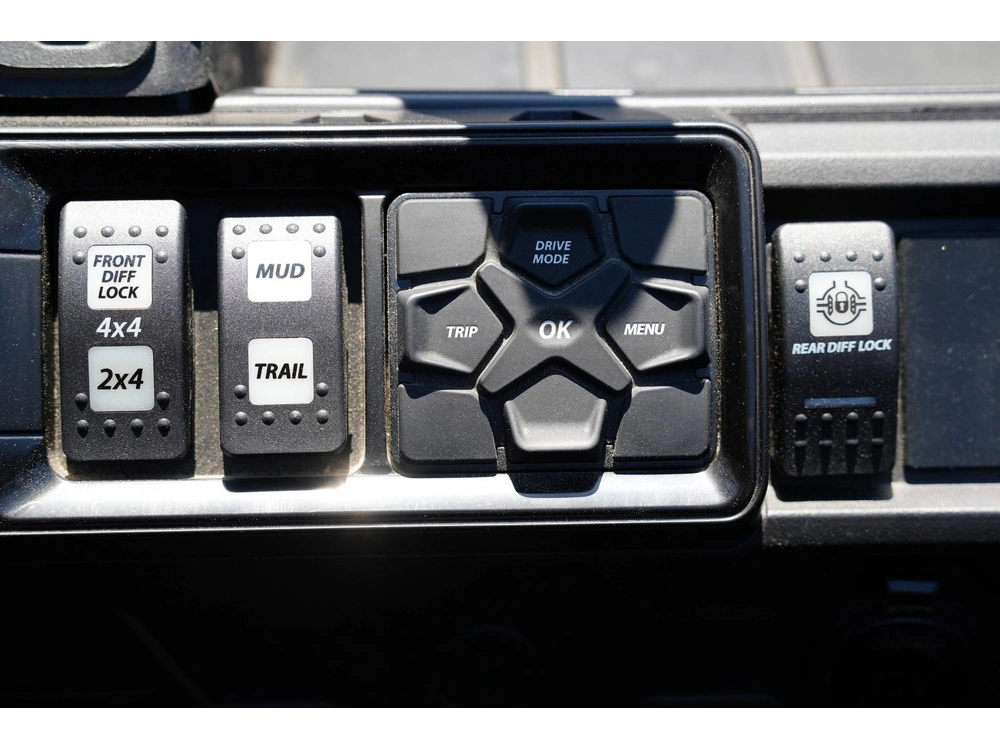 2024 Can-am Def Max Xmr 65 Hd10 Gy 24 X_mr