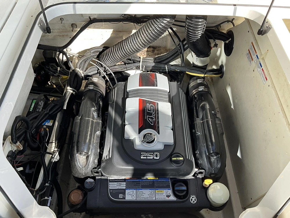 2018 Bayliner Vr5