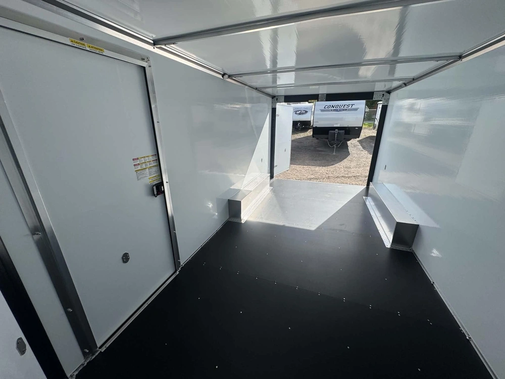 2027 Ideal Cargo Evo Core Idev714ta2 alt