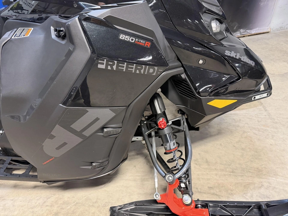 Ski-doo Freeride 146 850 Etec Turbo R 2026 alt
