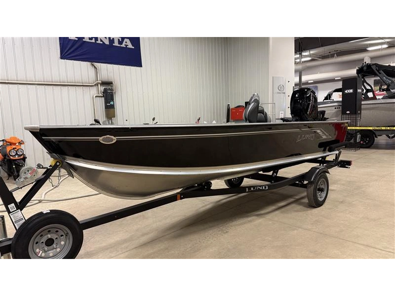 2027 Lund Boat Co 1600 Fury Tiller alt