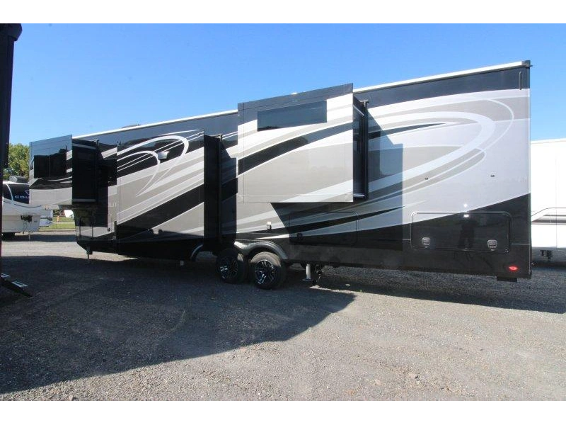 Grand Design Solitude 380fl 2027 alt