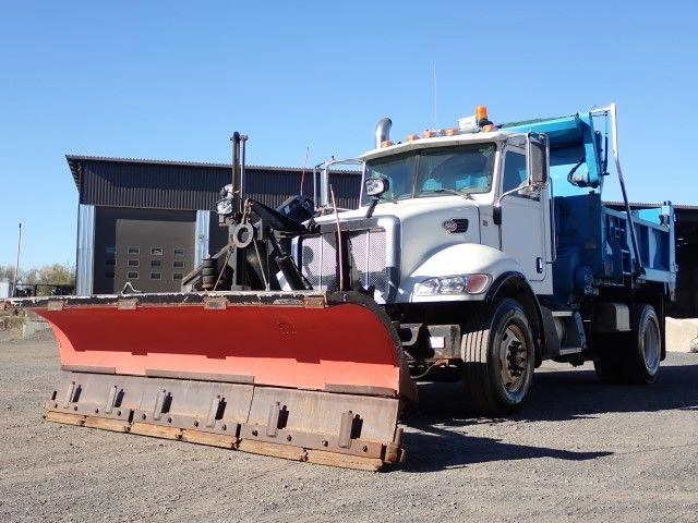 Peterbilt 340 2010
