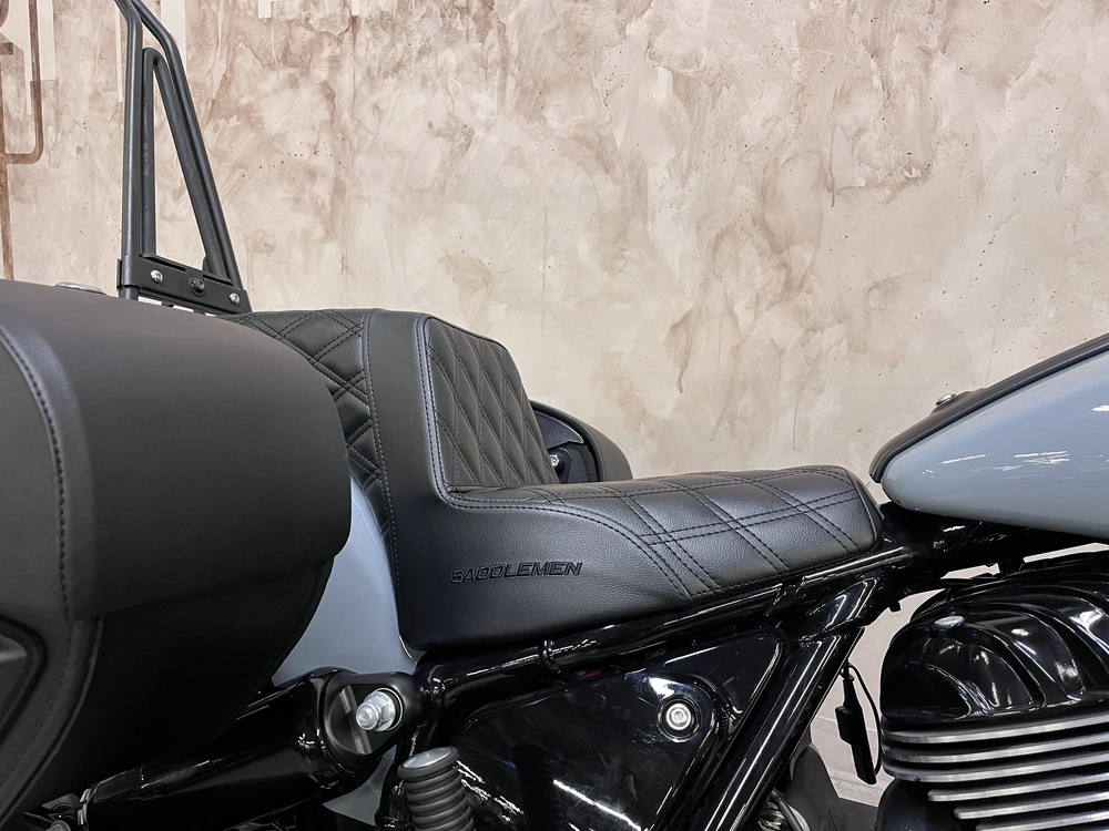 2024 Indian Motorcycle Chief Dark Horse alt