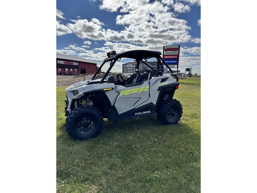 2022 Polaris Rzr Trail Ult alt
