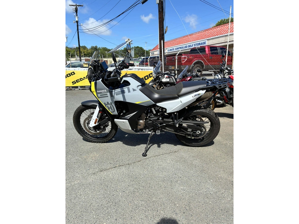 2024 Husqvarna Motorcycles Norden 901