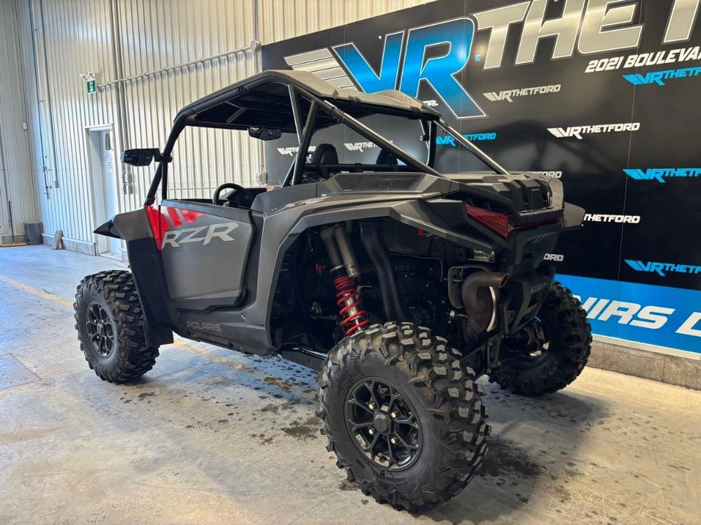 Polaris Rzr Xp 1000 Ultimate 2024 alt
