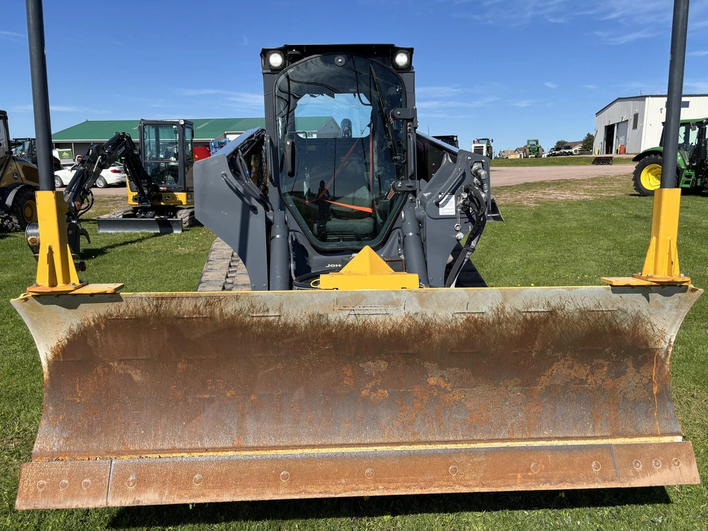 John Deere 333g 2024