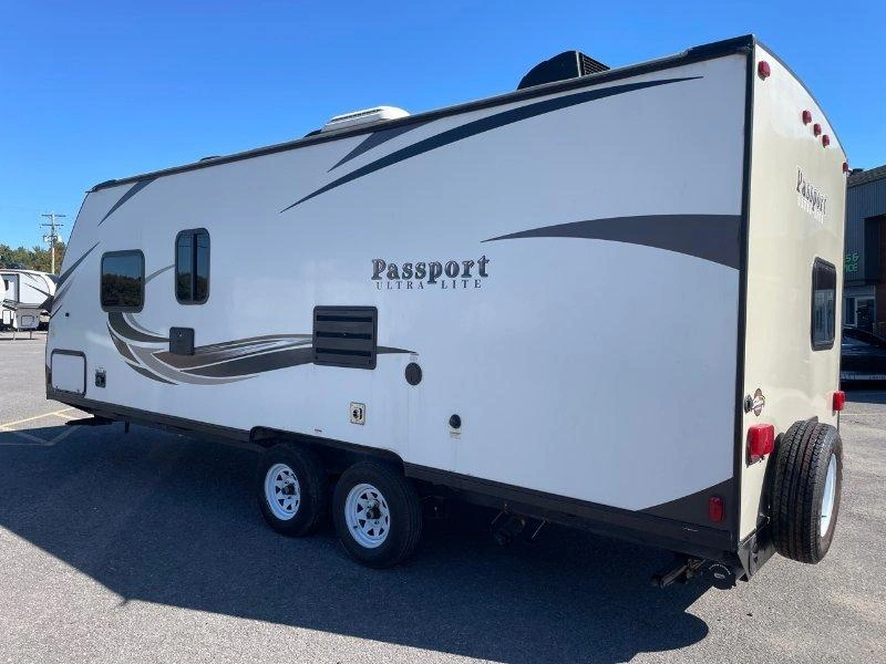 Keystone Rv Passport 239ml 2018 alt