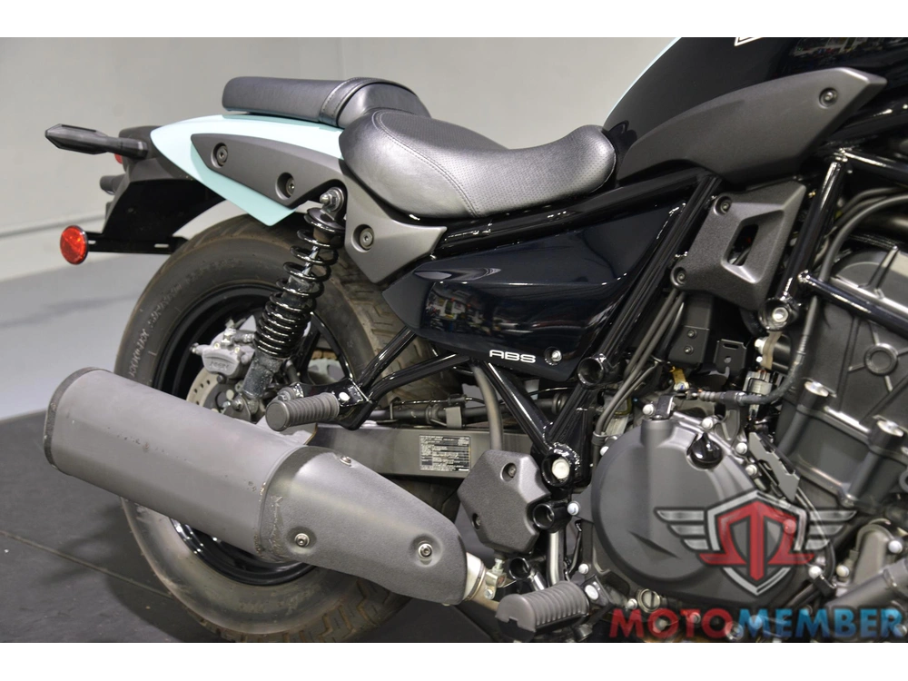 2025 Kawasaki Eliminator® Se Abs alt