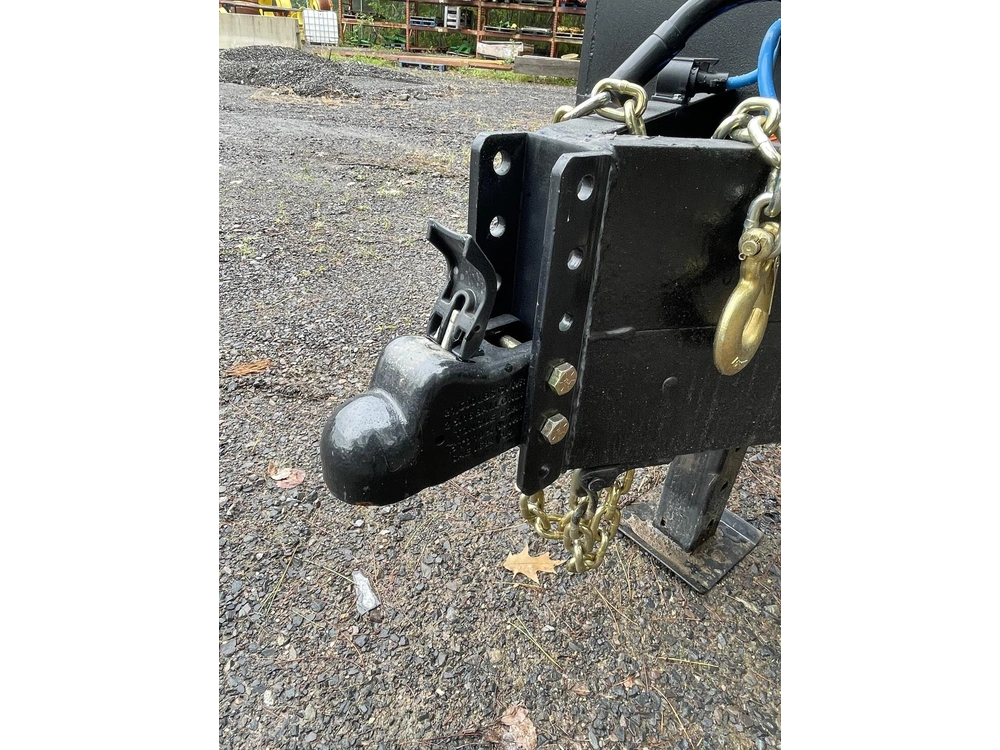 2026 Canada Trailers Brand New Ut720-16k alt