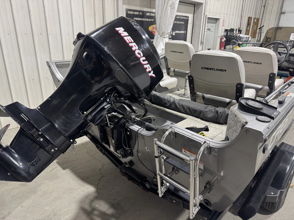 Crestliner 1600 Fish Hawk 2008 alt