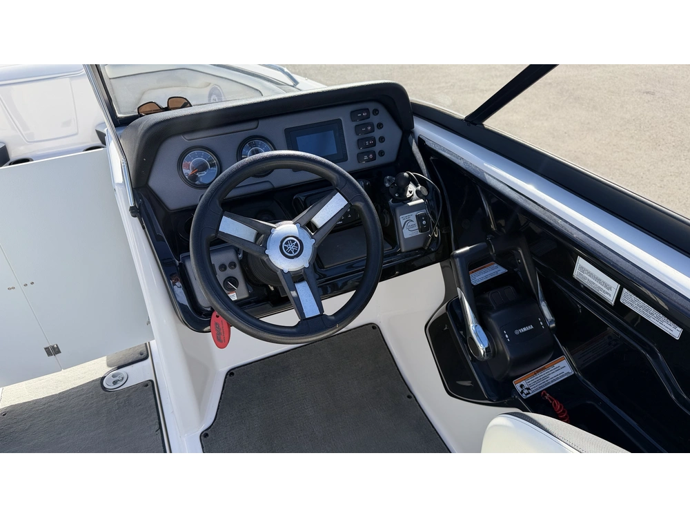 2017 Yamaha Ar210 alt