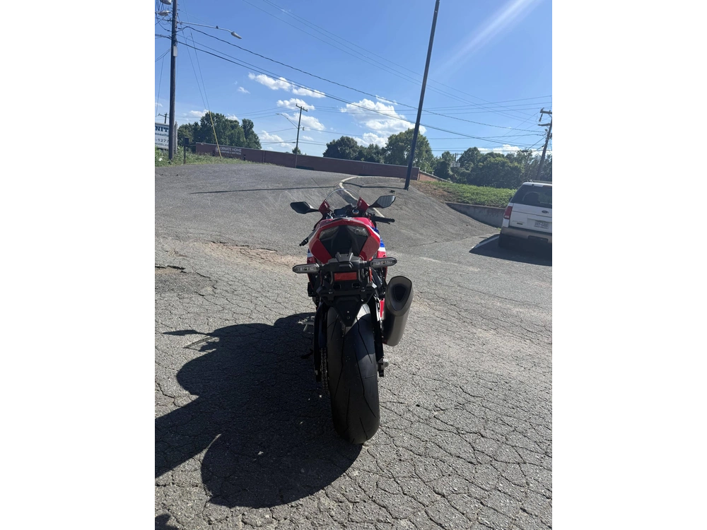 2026 Honda Cbr1000rr-r Fireblade