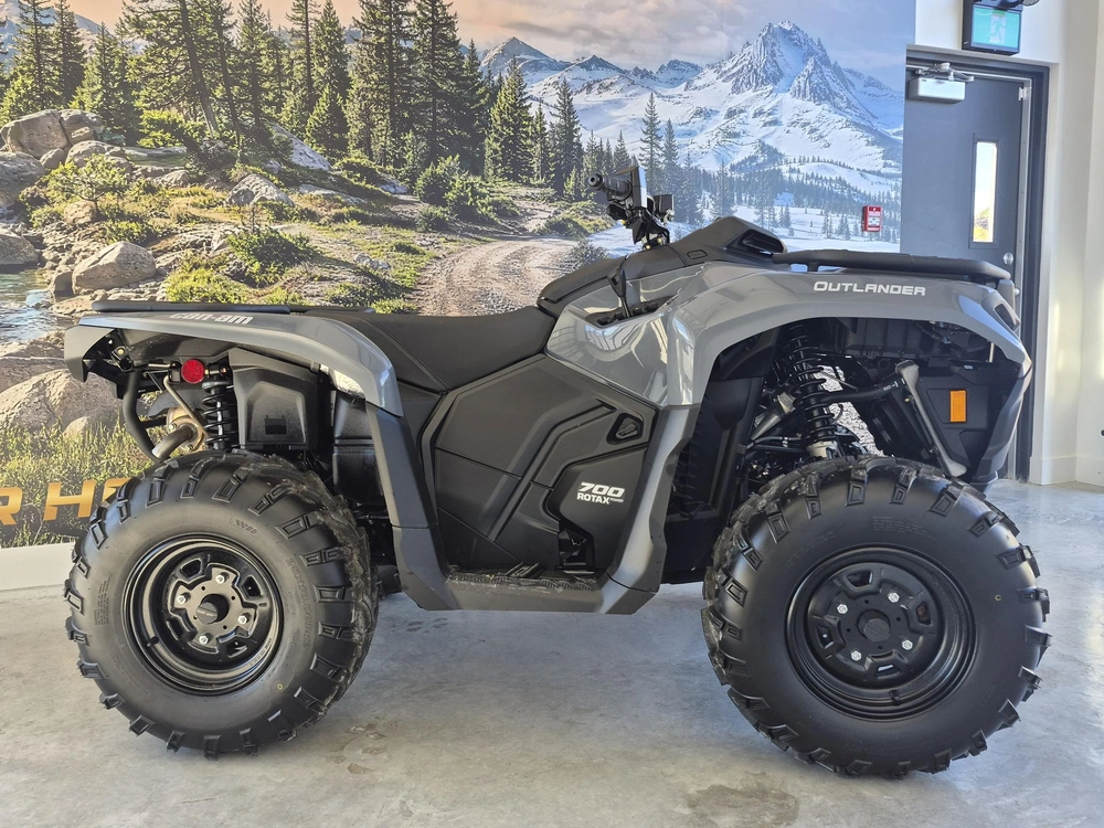 2026 Can-am Outlander Dps 700