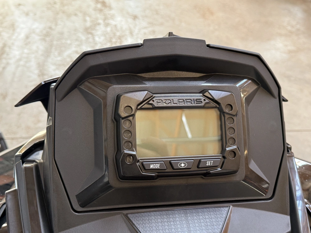 2027 Polaris 850 Switchback Xc 146 1.6 Cobra Track