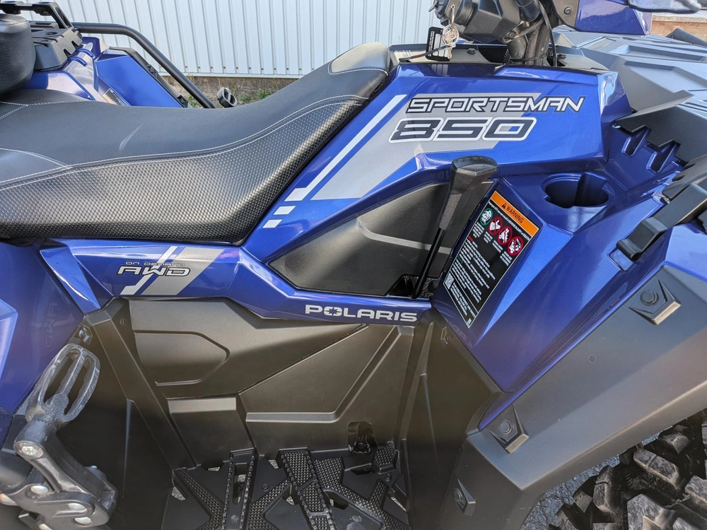 Polaris Sportsman 850 Ultimate Trail Spirit Blue 2024 alt
