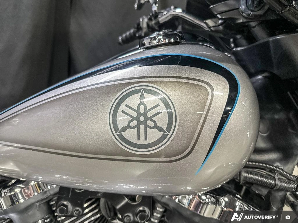 2012 Yamaha Stratoliner Deluxe