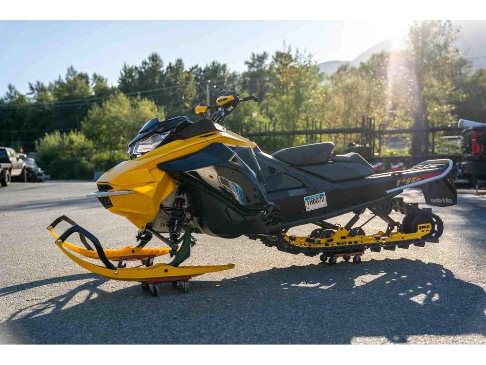 2023 Ski-doo Summit Neo 146 1.75" 600 Efi Electric Start alt