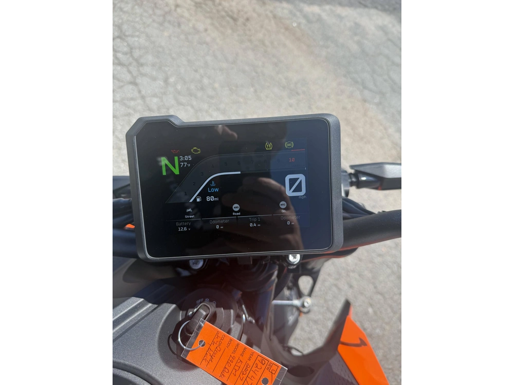 2027 Ktm 990 Duke