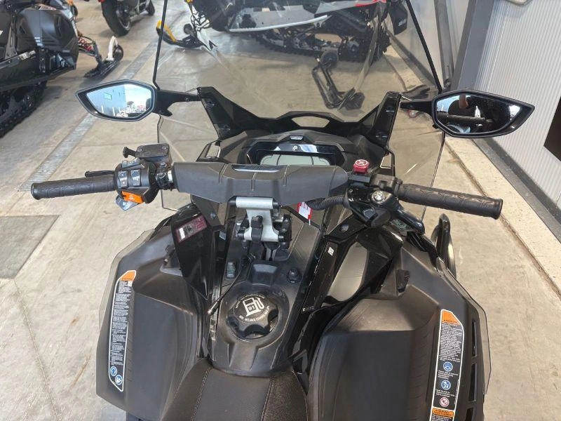 Ski-doo Grand Touring 900 Turbo 2023 alt