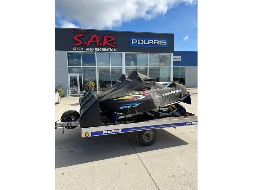 2001 Polaris INDY CLASSIC PACKAGE
