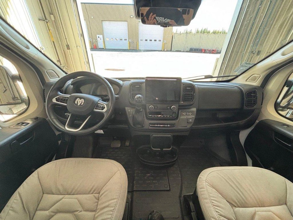 Coachmen Nova 20rb 2023 alt