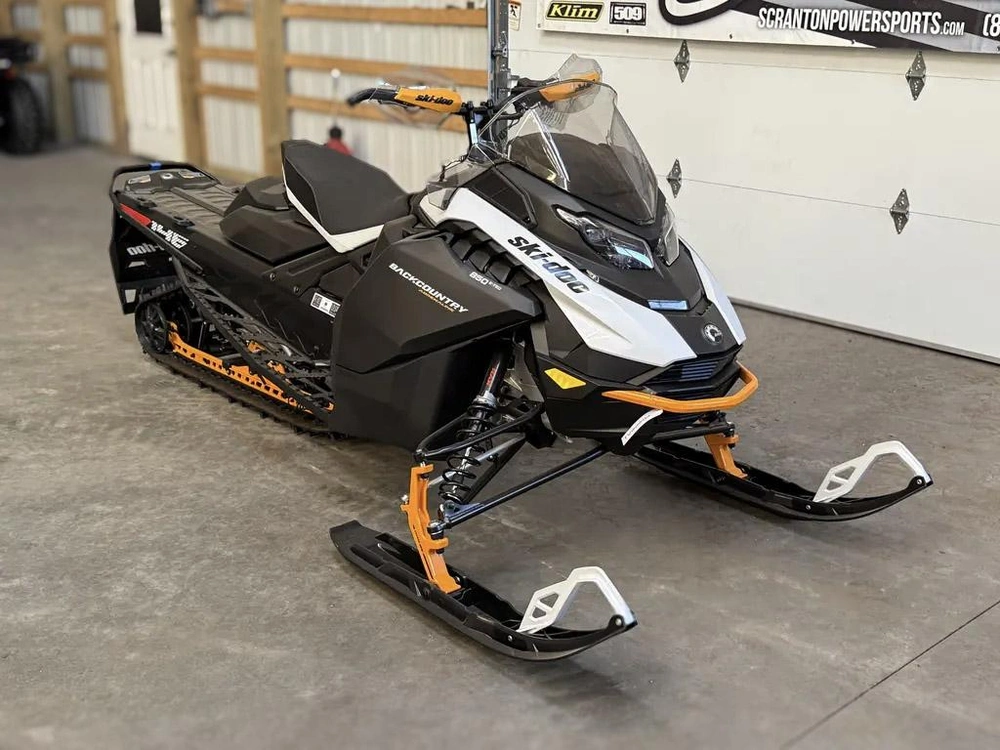 2026 Ski-doo Backcoutry 146 Adrenaline 850 E-tec 1.5s