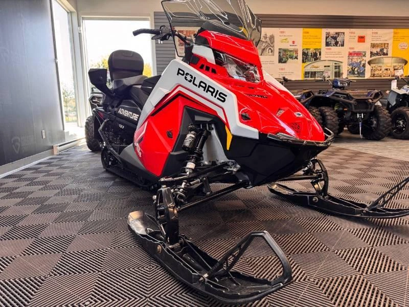 Polaris Prostar S4indyadv137red 2027