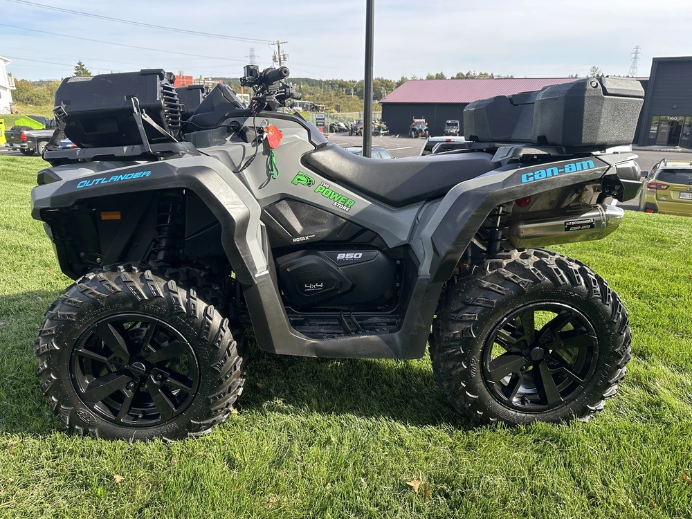 2023 Can-am 850 Dps