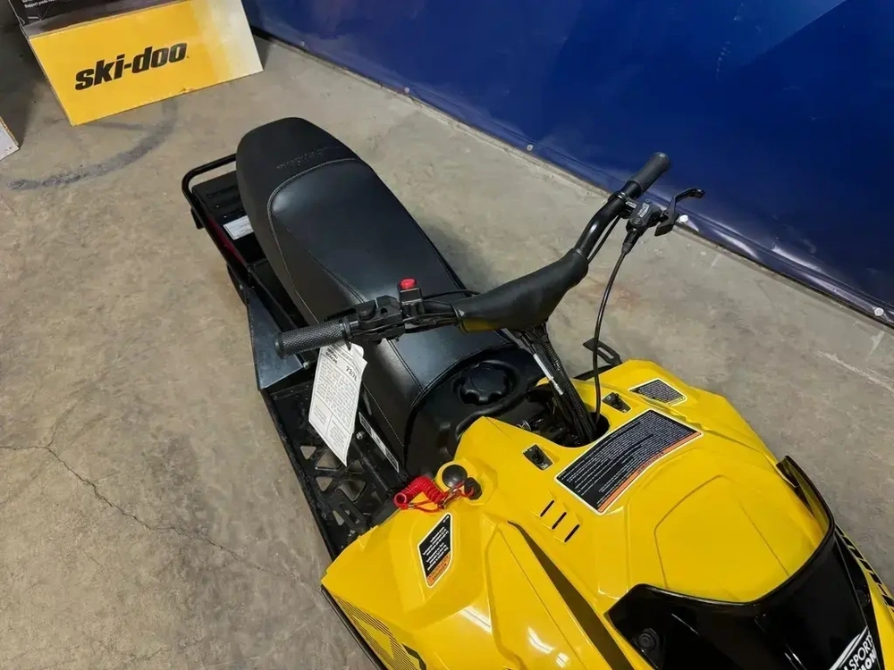 Ski-doo Mxz 200 2027 alt